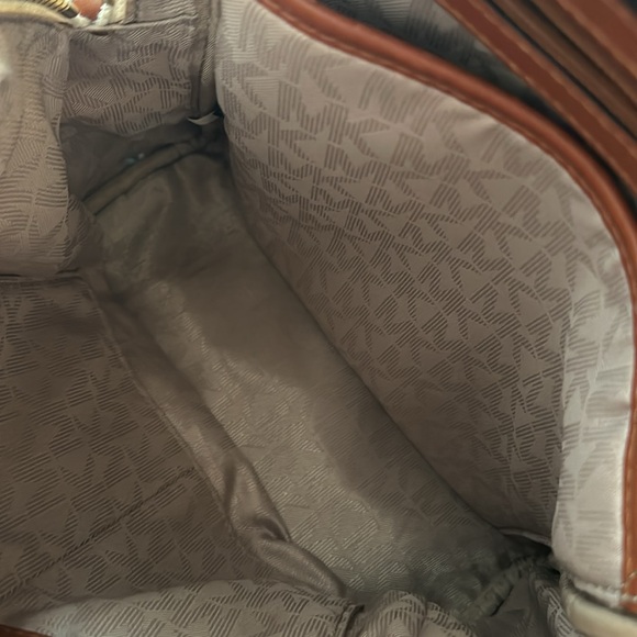 MICHAEL MICHAEL KORS Rhea studded backpack - Picture 6 of 7